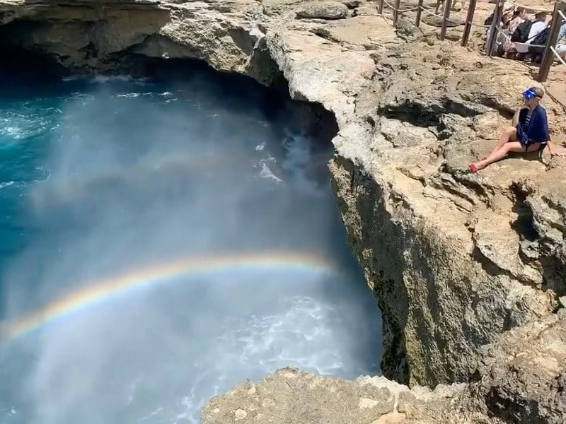 Devil’s Tears Bali Car Driver Cheap Car Rental in bali (1)