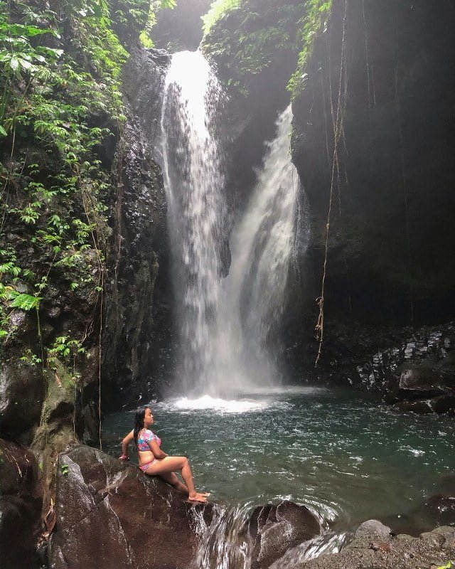 Gitgit Waterfall Bali Car Driver Cheap Car Rental in bali (3)