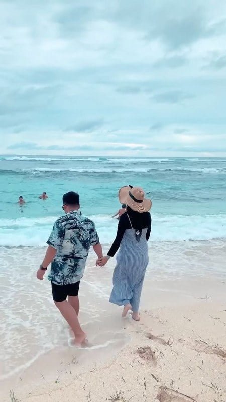 Melasti Beach Bali Car Driver Cheap Car Rental in bali (3)