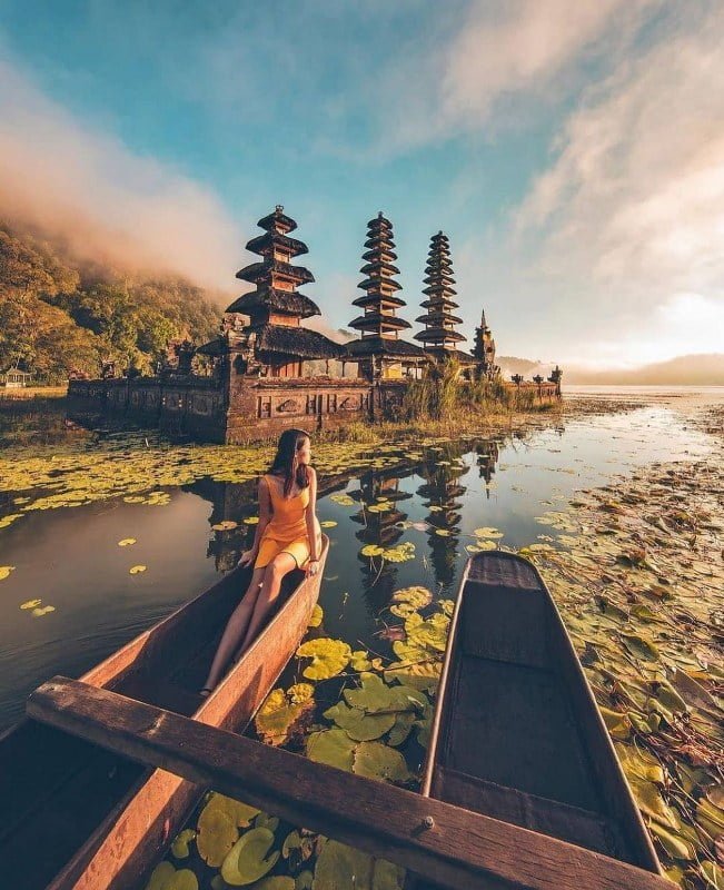 Tamblingan Lake Bali Car Driver Cheap Car Rental in bali (3)