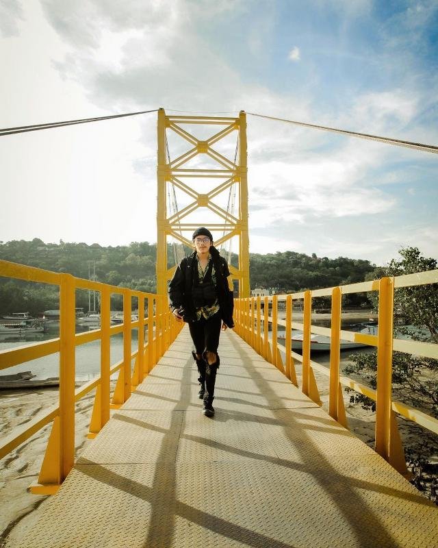 Yellow Bridge Point (1)