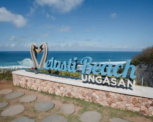 Melasti Beach