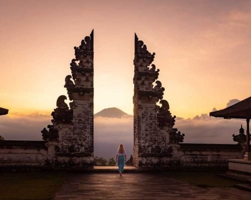 lempuyang temple